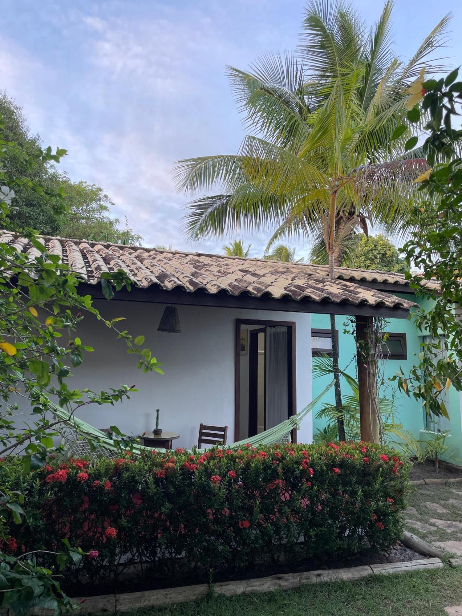 Chalets Jasmim Imbassaí-BA Mata de São João Exterior foto
